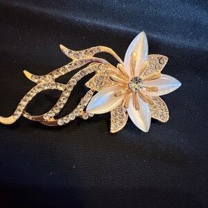 Amazon Gold and Silver Crystal Flower Brooch